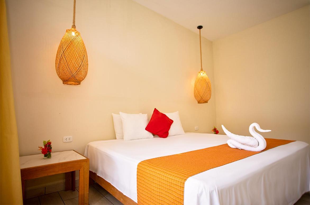 Irapay Amazon Lodge - Asociado Casa Andina Iquitos Dış mekan fotoğraf